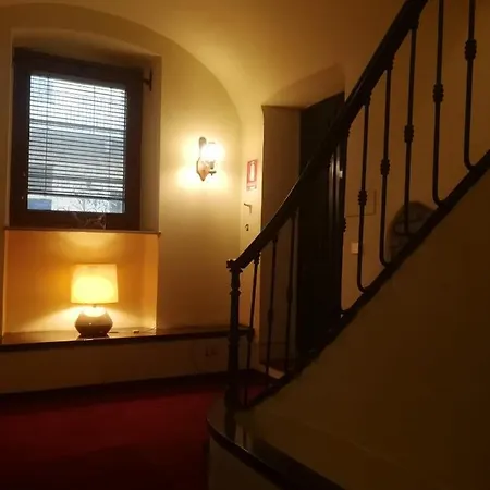 Apartment In The Mood *